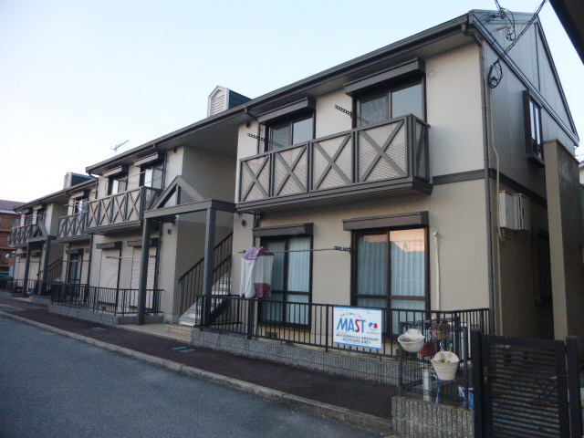 物件番号:1057247633 駐車場1台無料！エアコン完備で快適♪TVドアホン付きで安心☆