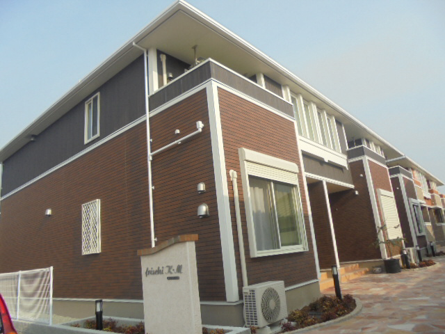 物件番号:1127246385 広々ウォークインクローゼット☆設備充実で生活しやすいです☆