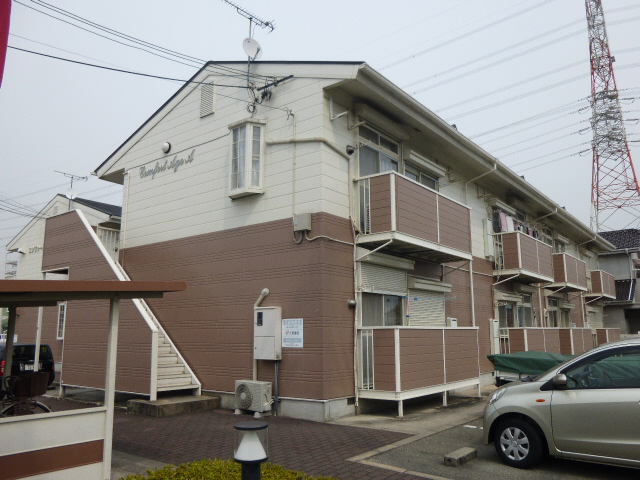 物件番号:1057207316 敷金・礼金０円！！和室を洋室へリノベーション済み！コンビニすぐ近くです♪　
